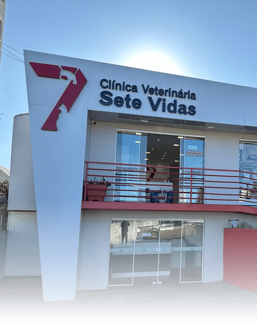 Fachada da Clínica Veterinária 7 Vidas